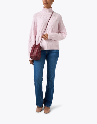 pink-wool-cashmere-sweater_look.jpeg