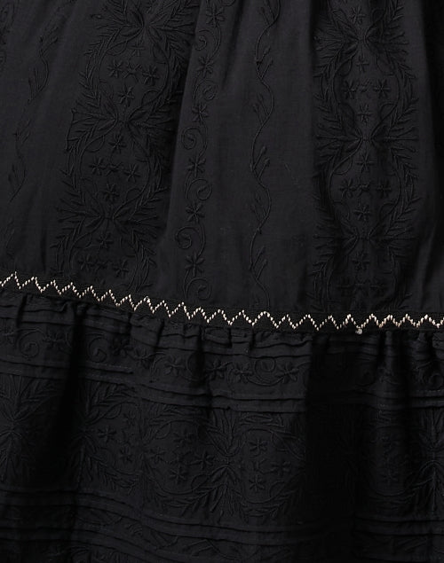 rayne-black-embroidered-cotton-dress_fabric.jpeg