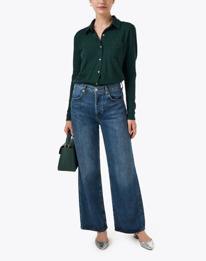 green-cotton-jersey-shirt_look.jpeg