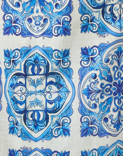 vivienne-blue-tile-print-linen-dress_fabric.jpeg