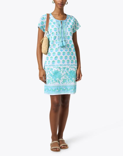 posy-blue-and-white-floral-dress_look.jpeg