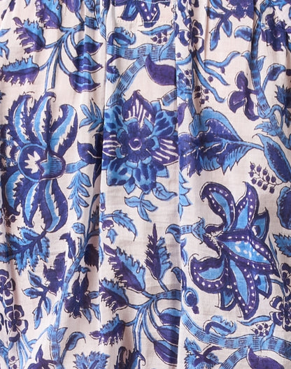 court-blue-print-cotton-silk-dress_fabric.jpeg