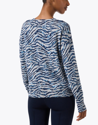blue-zebra-print-sweater_back.jpeg