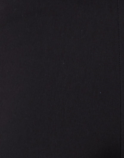 leo-signature-black-pull-on-pant_fabric.jpeg