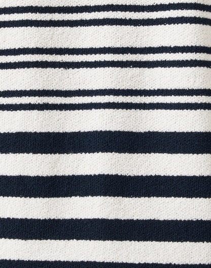 reilly-white-and-navy-striped-sweater_fabric.jpeg