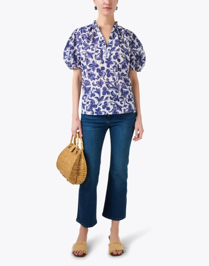 the-reboot-dark-wash-straight-leg-crop-jean_look.jpeg