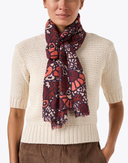 lea-print-silk-wool-wrap_look.jpeg