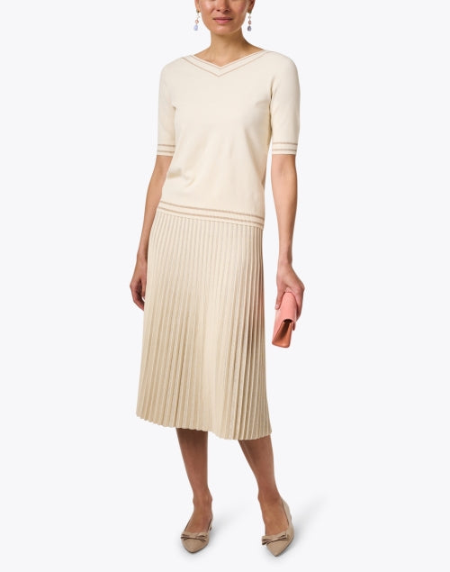ivory-metallic-pleated-skirt_look.jpeg