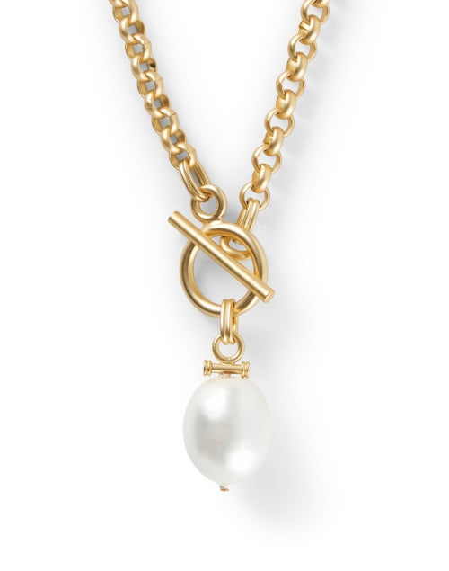 gold-and-pearl-pendant-necklace_front.jpeg