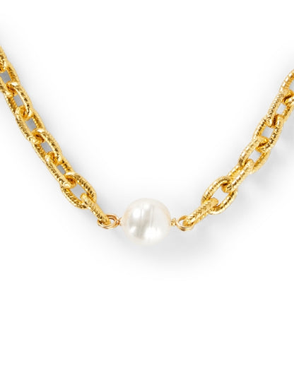 gold-chain-pearl-necklace_front.jpeg