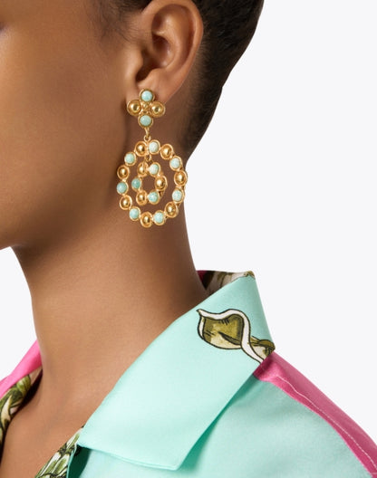 flower-candies-gold-and-green-drop-earrings_look.jpeg