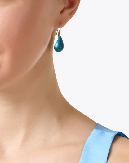 blue-lucite-dewdrop-earrings_look.jpeg