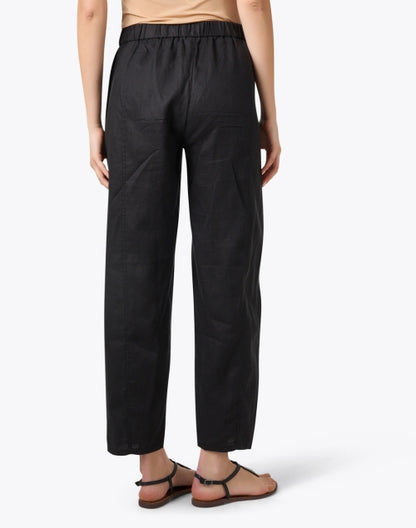 black-pleated-lantern-pant_back.jpeg