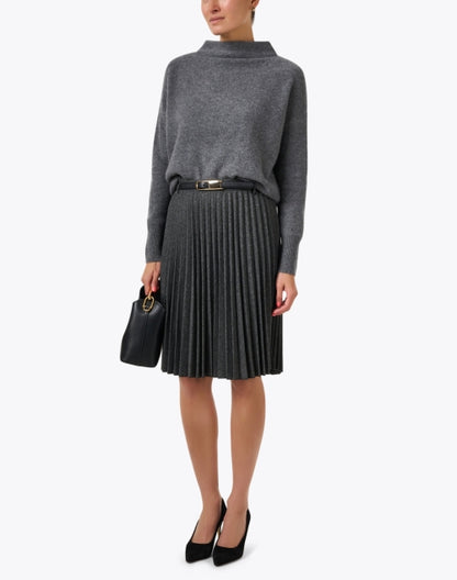 grey-herringbone-pleated-midi-skirt_look.jpeg