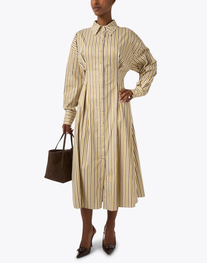 petite-penne-brown-suede-tote-bag_extra_2.jpeg