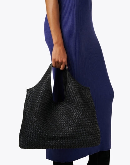 carmen-black-woven-leather-bag_look.jpeg