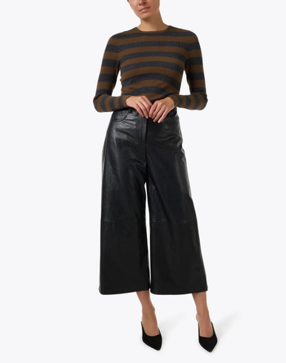 brown-and-grey-ribbed-wool-top_look.jpeg