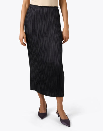 black-pleated-midi-skirt_front.jpeg