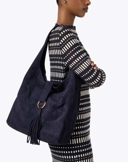 zoe-navy-suede-shoulder-bag_look.jpeg