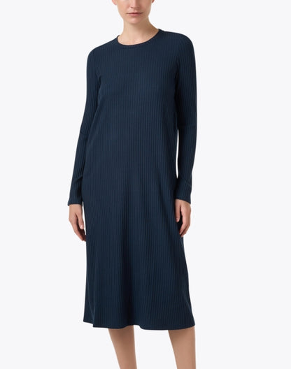 navy-knit-shift-dress_front.jpeg