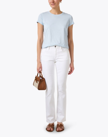 light-blue-cotton-tshirt_look.jpeg