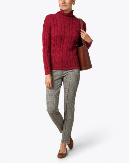 russet-red-cotton-cable-sweater_look.jpeg