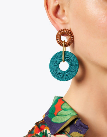 brown-and-blue-drop-earrings_look.jpeg