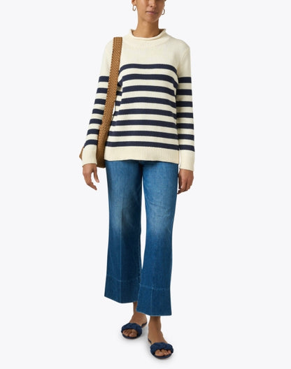 ivory-and-navy-striped-sweater_look.jpeg