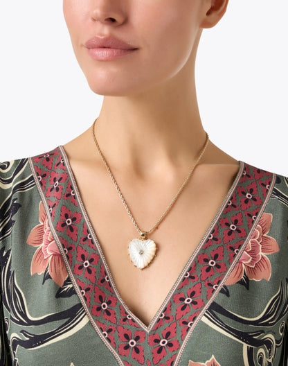 malene-gold-and-pearl-heart-necklace_look.jpeg