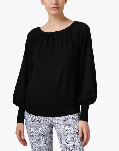 black-balloon-sleeve-sweater_front.jpeg