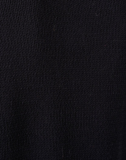 black-contrast-stitch-sweater_fabric.jpeg