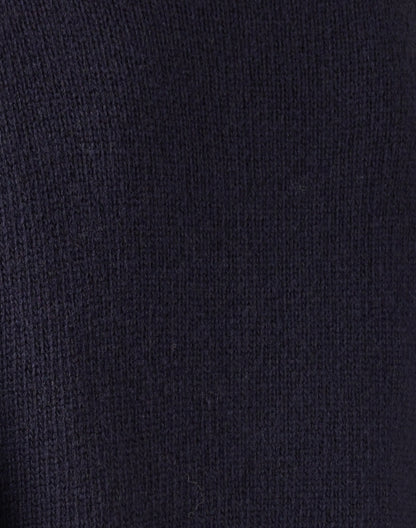 agre-navy-wool-sweater_fabric.jpeg