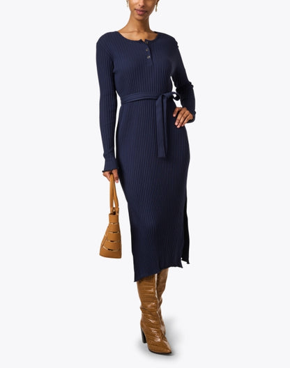sandy-navy-ribbed-jersey-dress_look.jpeg