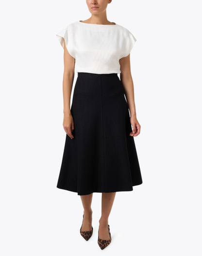 black-wool-midi-skirt_look.jpeg