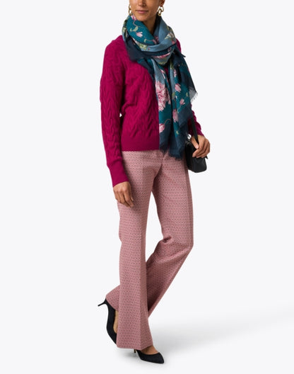 fuchsia-jacquard-geometric-print-trousers_look.jpeg