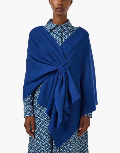 blue-wrap-with-tab-closure_front.jpeg