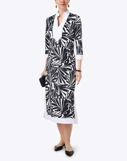 katie-black-and-white-print-dress_look.jpeg