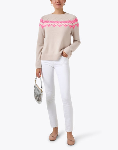 beige-and-pink-fairisle-sweater_look.jpeg