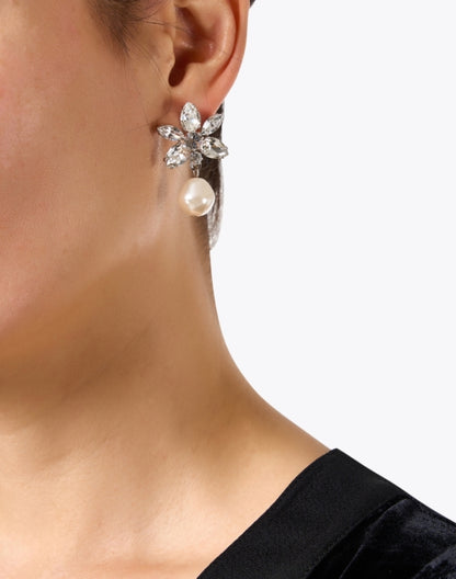 tristen-crystal-pearl-drop-earrings_look.jpeg