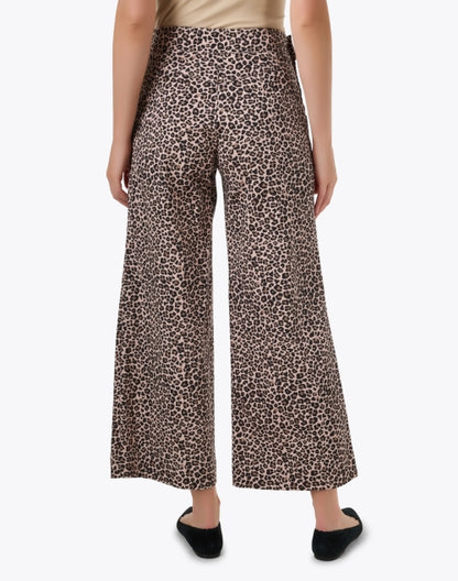 muriel-leopard-print-wide-leg-ankle-pant_back.jpeg