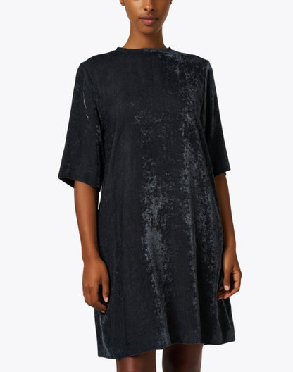 petrolio-black-crushed-velvet-shift-dress_front.jpeg