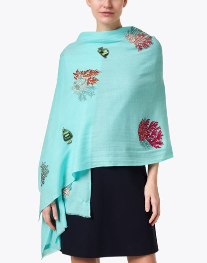 aqua-embroidered-merino-wool-scarf_look.jpeg