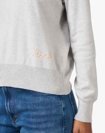 grey-and-beige-embroidered-sweater_extra_2.jpeg