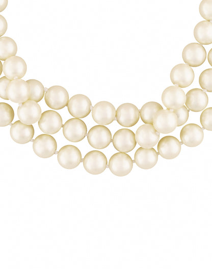 pearl-triple-strand-necklace_fabric.jpeg