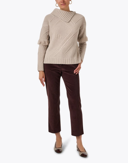 mastro-beige-wool-sweater_look.jpeg
