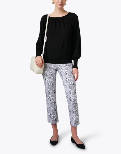 black-and-white-paisley-print-crop-pant_look.jpeg