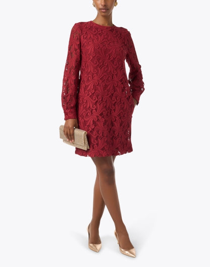 esordio-bordeaux-red-lace-dress_look.jpeg