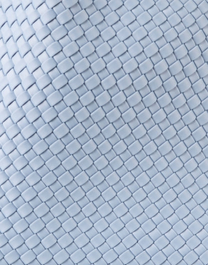 st-barths-medium-glacier-blue-woven-handbag_fabric.jpeg