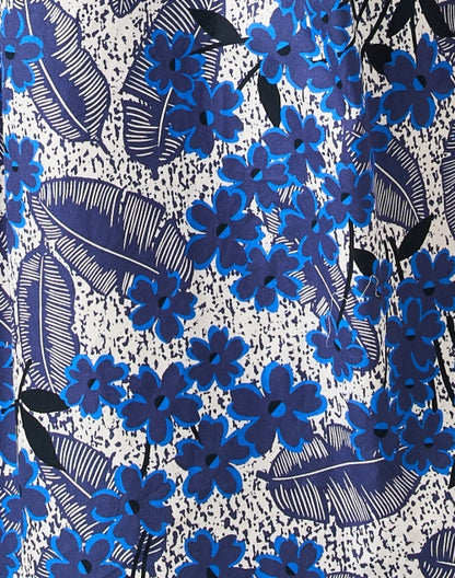 astor-blue-print-shift-dress_fabric.jpeg