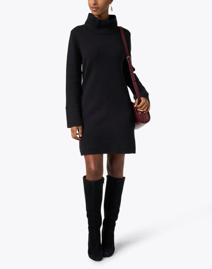 laura-black-cotton-cashmere-tunic-dress_look.jpeg